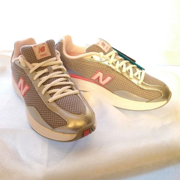 New Balance Rock & Tone Special Edition Sneaker💕 - Picture 9 of 16